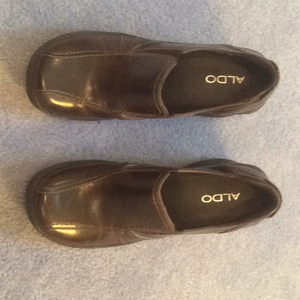 Loafers with wedge heel